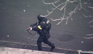 "Не пам’ятаю. Не розумію питання. Ми просто стояли": Допити ексберкутівців - свідків захисту у справі про вбивства на Євромайдані