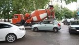 Дорогу в крымский парламент Рыбаку преградила оранжевая бетономешалка. ФОТОрепортаж