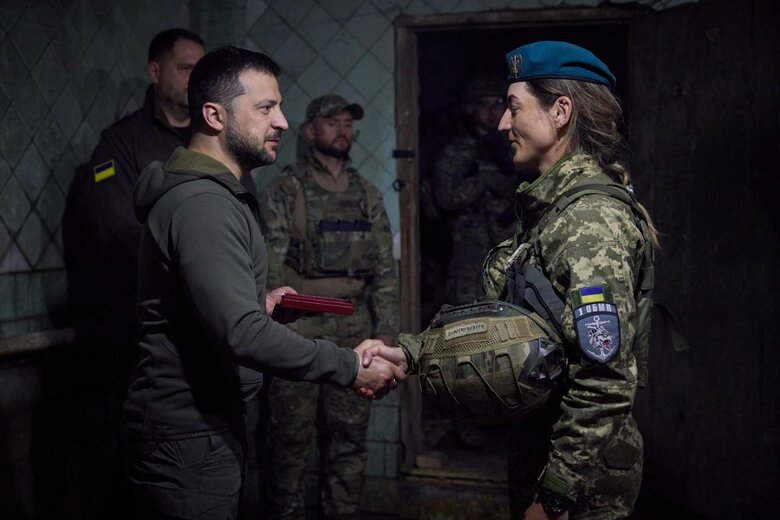 Zelensky arrived at front and congratulated soldiers on Day of Marine Corps of Navy of Armed Forces of Ukraine 02