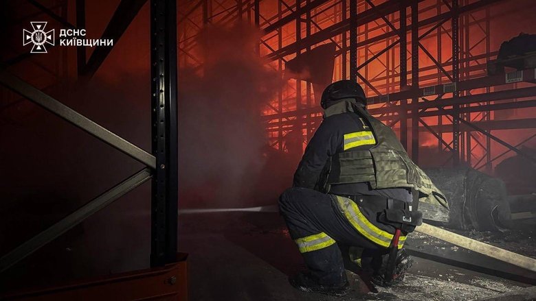 удар по складу рошен