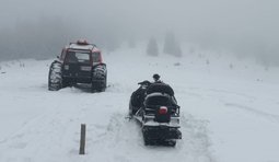 Пограничники спасли нарушителя в заснеженных Карпатах