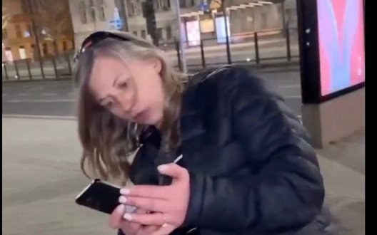 Вимагала покинути країну: у Польщі затримали жінку за напад на двох українок