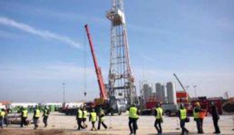 "Из-за загрязнения при добыче сланцевого газа украинцы будут покупать еще и воду из Байкала", - российское ТВ. ВИДЕО