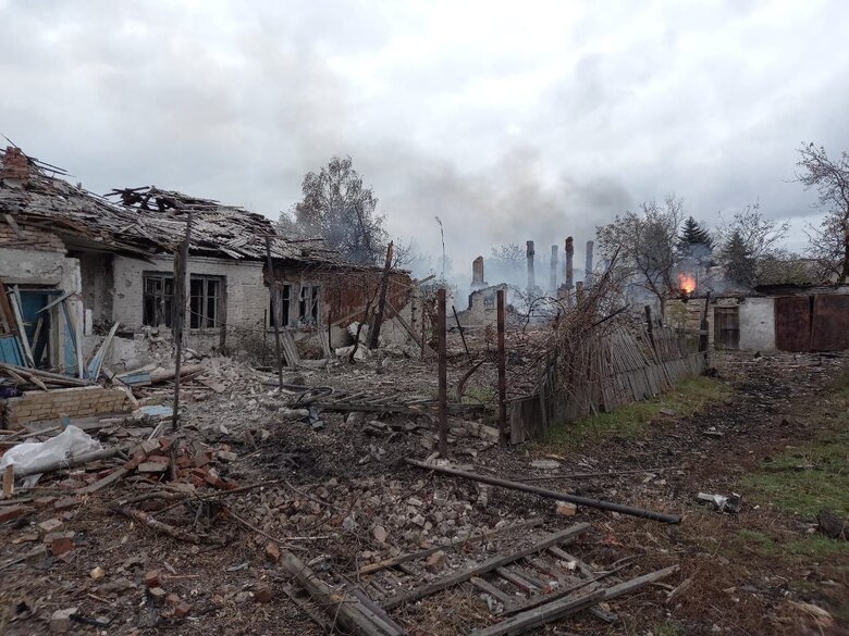 В результате ночных обстрелов Курдюмовки Донецкой области погибли 3 человека, - ОВА 03 В результате ночных обстрелов Курдюмовки Донецкой области погибли 3 человека, - ОВА 03