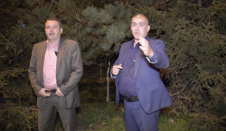 "Там какой горб! Споткнулся, упал и зацепился за оператора", - Гелетей уверяет, что сотрудники УГО не нападали на журналистов. ВИДЕО