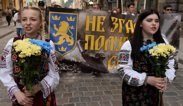 Марш із нагоди 75-ї річниці заснування дивізії "Галичина" відбувся у Львові. ФОТОрепортаж