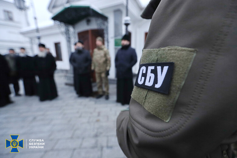 СБУ проводить безпекові заходи у Києво-Печерській Лаврі, - пресцентр 05