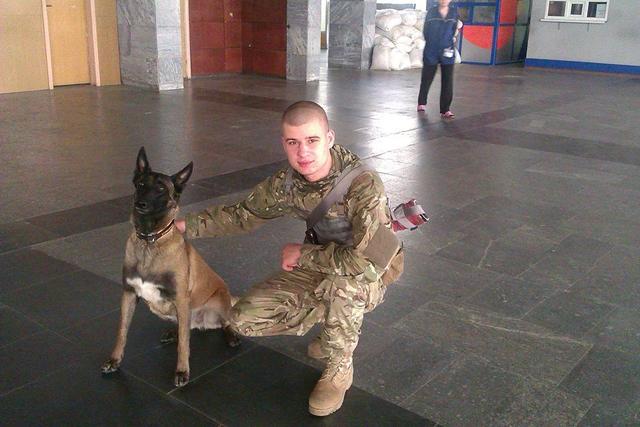 Снайпер-спецпризначенець Віталій Олійник: Країна, виходить, не згадала і не визнала нас 05 Снайпер-спецпризначенець Віталій Олійник: Країна, виходить, не згадала і не визнала нас 05