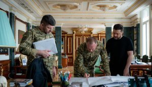 Зеленський заслухав доповідь Сирського та Гнатова: ситуація на фронті та далекобійні удари ЗСУ