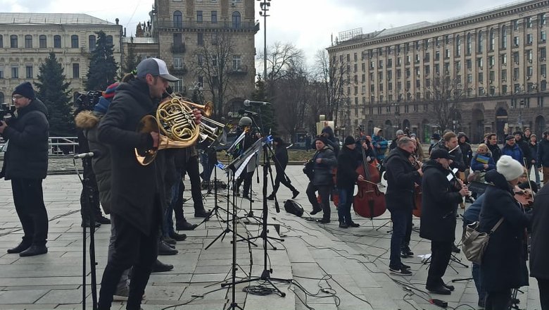 Концерт із закликом закрити небо над Україною відбувся на Майдані Незалежності в Києві 10