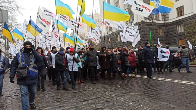 Врятуйте мікробізнес: ФОПи протестують біля стін Верховної Ради 28