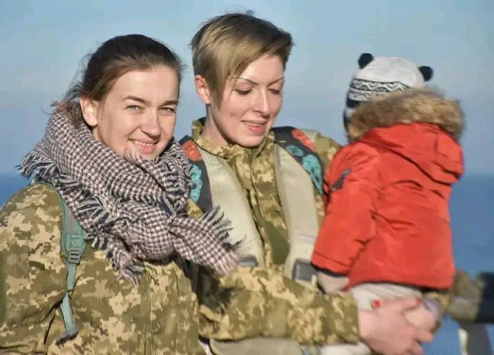 Важко поранена воїн ЗСУ, голова Жіночого ветеранського руху Андріана Сусак. Її родина просить про допомогу 02