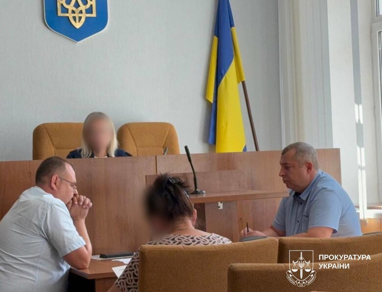 В Харьковской области медсестру из морга, которая обворовывала погибших военных, взяли под стражу