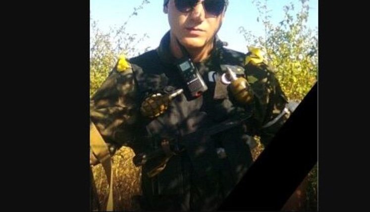 Помер воїн-доброволець Руслан Карпець, якому у 2014 році відірвало руку під час обстрілу найманцями РФ Дебальцевого із ГРАДів. ФОТО