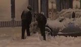 В центре Киева неизвестные прикрепили гранату к автомобилю чиновника, - Нацполиция. ВИДЕО