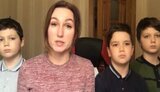 "В 2014-м он дал надежду всем украинцам, а сейчас заслуживает того, чтобы защищать свою честь на свободе", - жена Семенченко обратилась к Зеленскому. ВИДЕО