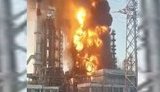 "П#здец! Ах#еть просто! Надо съ#бываться отсюда!", - в российской Тюмени горит нефтеперерабатывающий завод. ВИДЕО