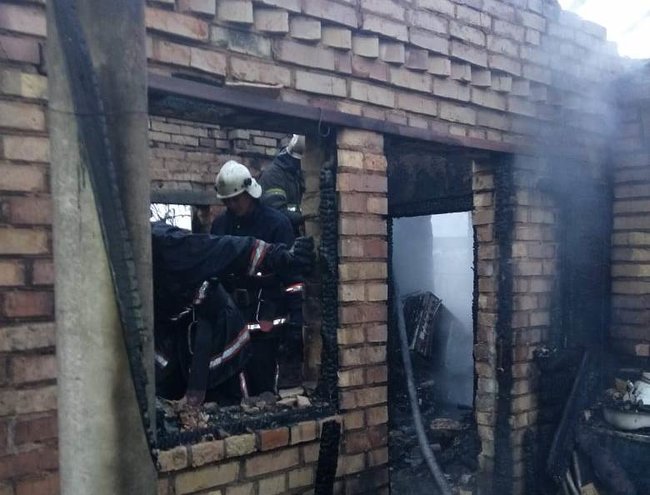 Двоє дітей загинули під час пожежі на Київщині 01