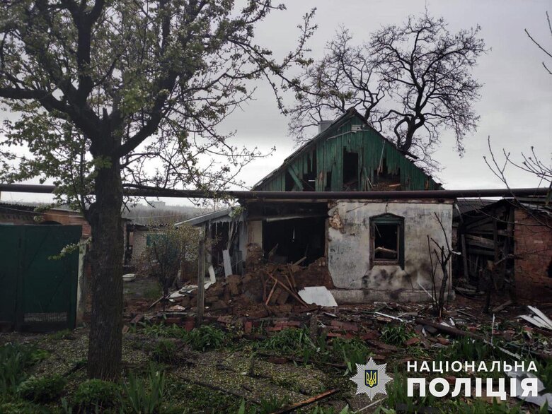 Последствия вражеских обстрелов Донецкой области 04