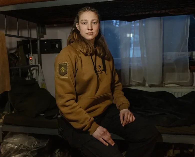 Як працюють дронщики Хартії та яка в них мета?