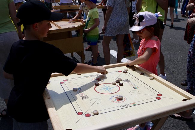 На Майдане Незалежности в Киеве начался фестиваль Все вместе - за семью 17