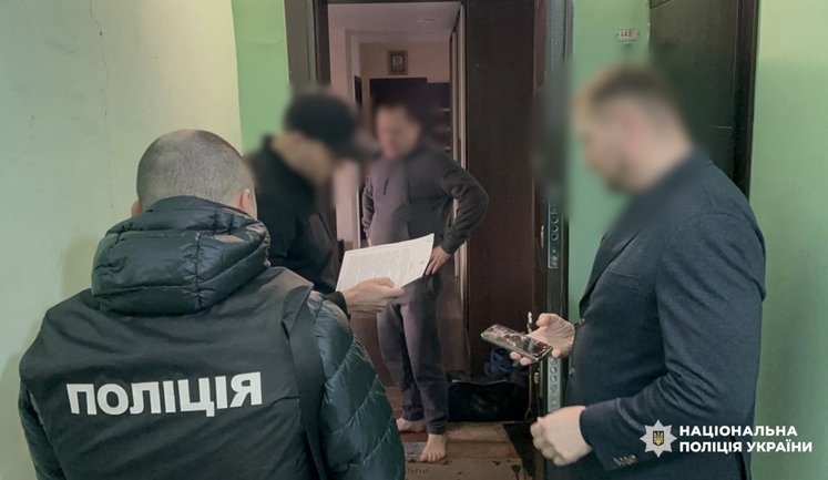 Нацполіція викрила організовану групу, яка закупила РЕБ для ЗСУ зі збитками у 5,6 мільйона гривень. ФОТОрепортаж