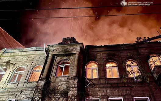 Одна людина загинула через атаку росіян на Дніпро. ВІДЕО+ФОТОрепортаж