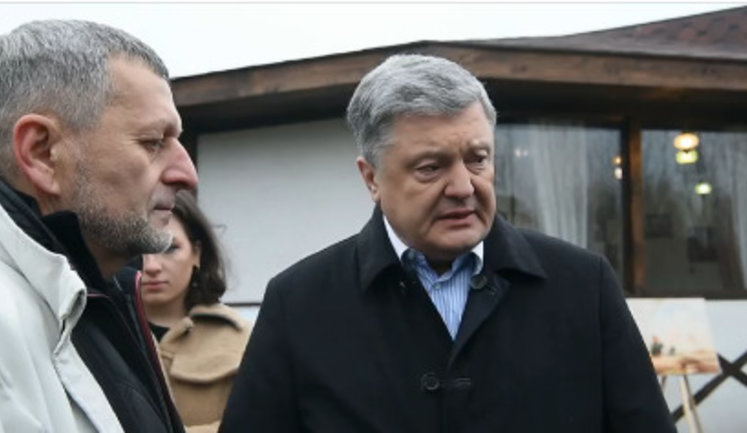 Атаки на добровольців і спроби принизити кримських татар - ознаки реваншу, який відбувається в країні, - Порошенко. ВIДЕО