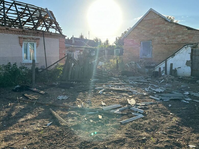 Будинок зруйнований російським ударом по Нікопольщині