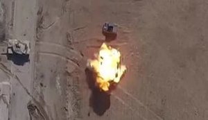 Humvee destroyed near Mosul by IS combat drone. VIDEO