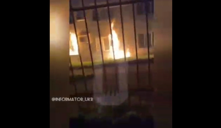 У Росії підпалили сьомий військкомат. ВIДЕО