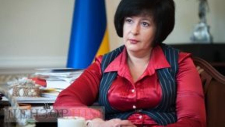 Омбудсмен Валерія Лутковська: "Хоч по Сенцову і Кольченку шлях складний, але все одно потрібно сідати і домовлятися"
