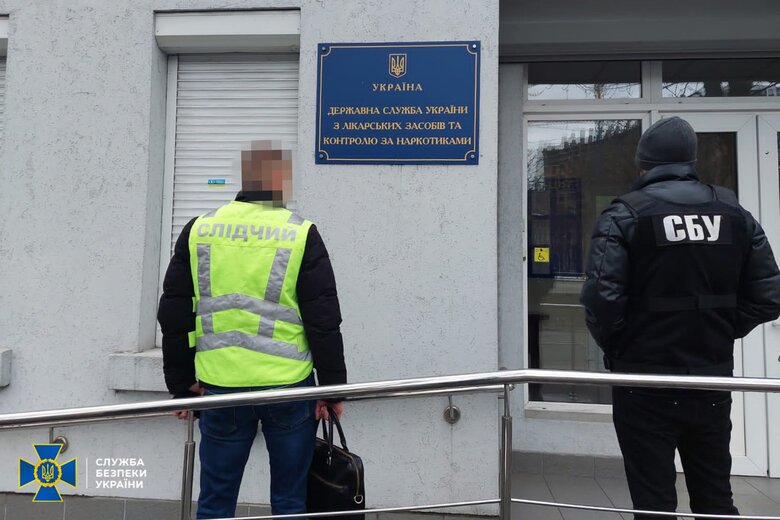 Завезення фальсифікованих ліків на 32 млн грн: повідомлено про підозру посадовиці Держлікслужби, - СБУ 02 Завезення фальсифікованих ліків на 32 млн грн: повідомлено про підозру посадовиці Держлікслужби, - СБУ 02