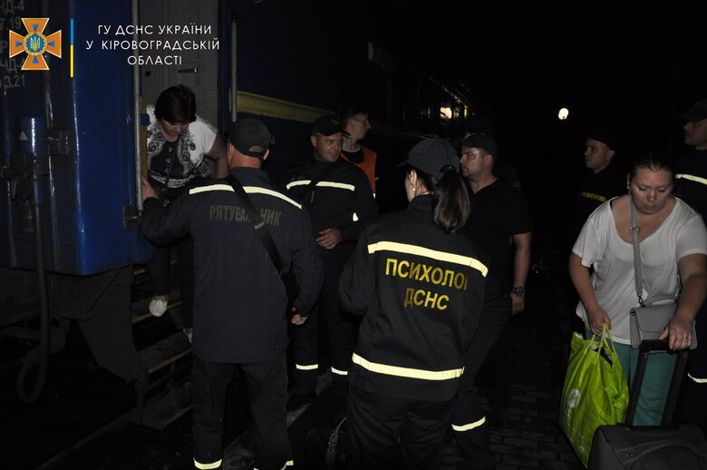 На Кировоградщину прибыл очередной эвакуационный поезд с Донетчины 02