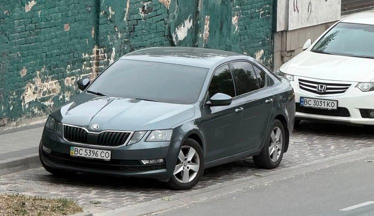 Невідомі уже два дні стежать за співробітником відділу розслідувань "УП" у Львові, - Мусаєва. ФОТО