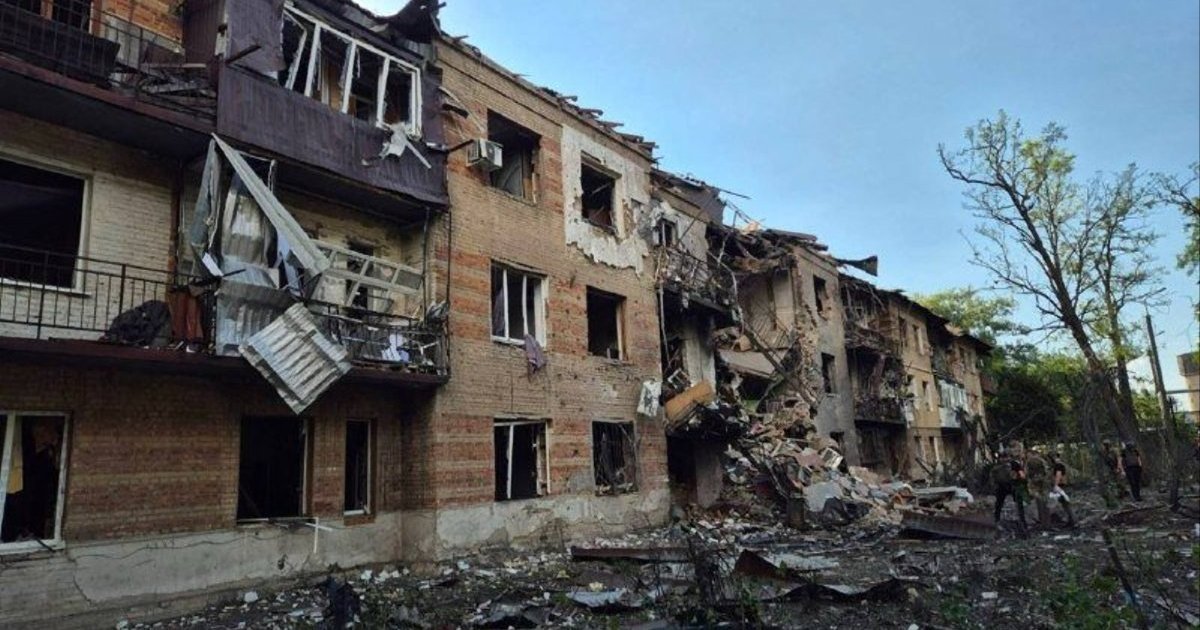 Ворожа атака на Запорізьку область: двоє людей загинули, дев’ять поранено