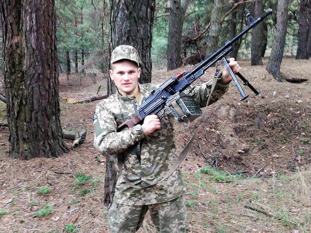Боец 93-й бригады Владимир Лайков погиб в бою на Луганщине 02 Боец 93-й бригады Владимир Лайков погиб в бою на Луганщине 02