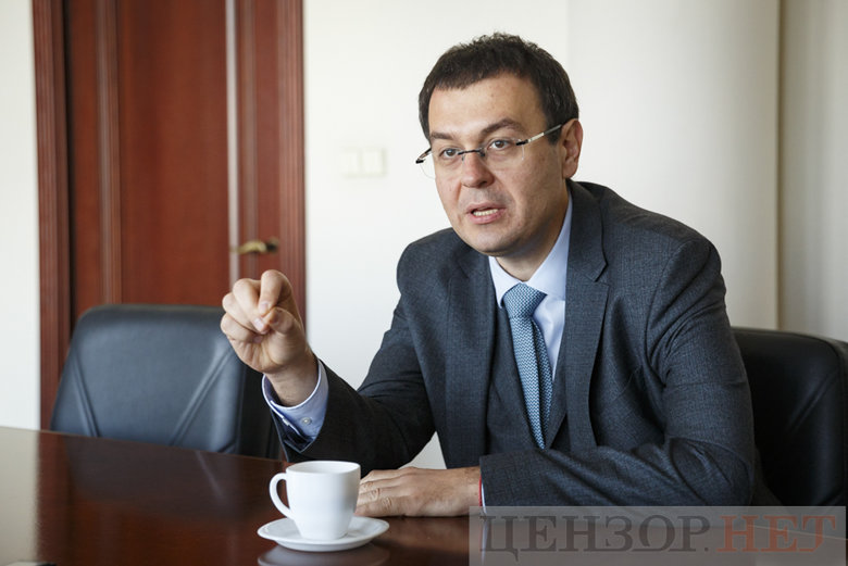 Голова фінансового комітету ВР Данило Гетманцев: Ми наводимо лад у країні, в якій 28 років була п’яна вечірка із вживанням важких наркотиків 05