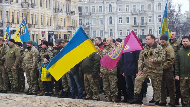 У Києві відбувся марш памяті захисників Дебальцівського плацдарму 06 У Києві відбувся марш памяті захисників Дебальцівського плацдарму 06