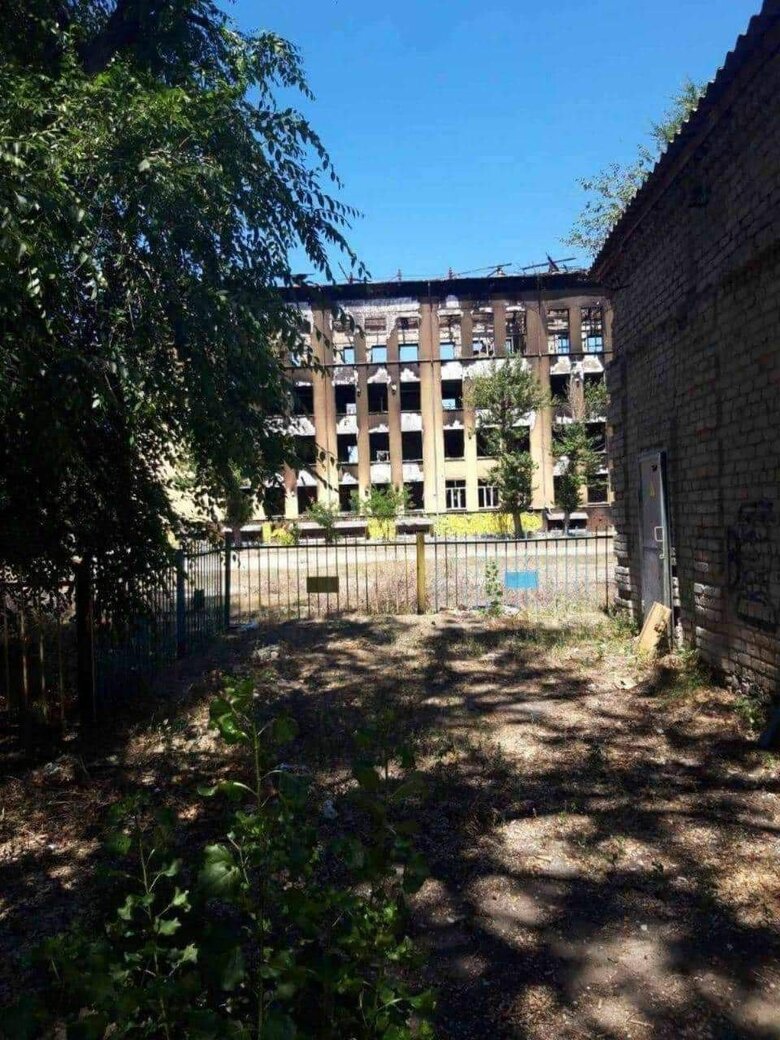 Росіяни закріплюються в районі Лисичанська, місто - у вогні, - Гайдай 07
