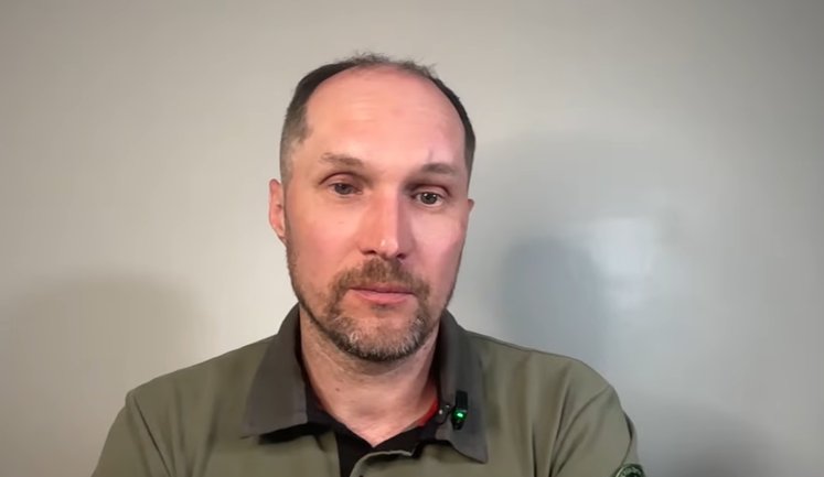 Юрій Бутусов: Замість наймати іноземних штурмовиків, держава забирає з роботи платників податків