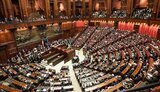парламент,італія