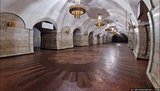 У Києві на станції метро "Площа Льва Толстого" почали ремонт ескалаторів