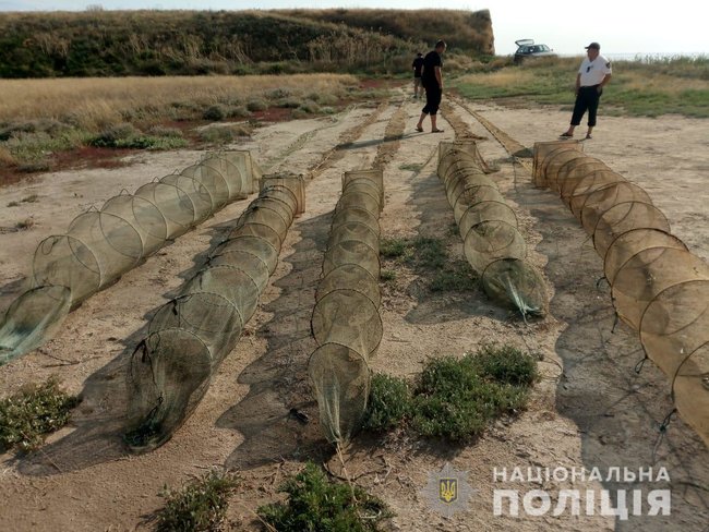 Врятовані туристи і боротьба з браконьєрами: поліція проводить відпрацювання на узбережжі Чорного та Азовського морів 04