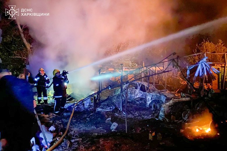 Наслідки атаки БпЛА на Харківщину. Виникли пожежі, відомо про постраждалих