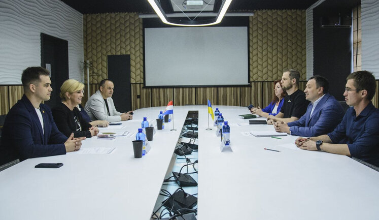 Україна та Хорватія обговорюють маршрути до портів для вивезення зерна. ФОТО