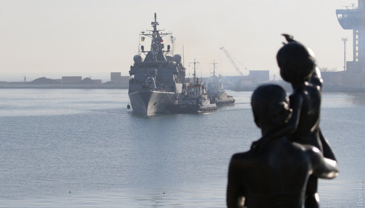 Невідомий погрожує підірвати Морвокзал і причали в Одесі, якщо не виведуть кораблі НАТО і не зареєструють Клюєва та Шарія, - Омелян