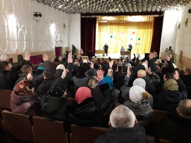 По три общины на Буковине и Ривненщине перешли в Православную церковь Украины 04