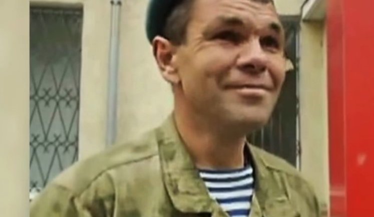 З героїчно загиблим під Світлодарськом Андрієм Байбузом попрощалися в Херсоні. ВIДЕО