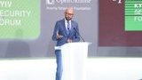 Страны "нормандской четверки" и США должны требовать от РФ подписания договора с гарантиями возврата оккупированных территорий Украины, - Яценюк